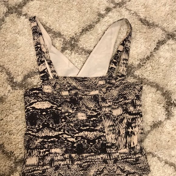 Silence + Noise snake patterned mini - Picture 3 of 6